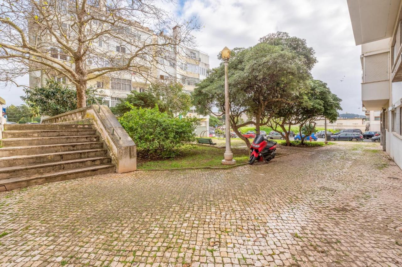 Guestready -Nice 2 Bedroom Apartment In Belem! Lisboa Kültér fotó